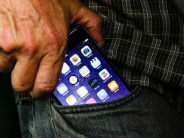 アップル、米国時間10月16日のイベントの招待状を送付--新iPadとMacへの期待高まる