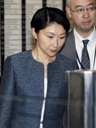 小渕氏資金問題:辞任不可避、近く首相判断