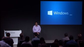 Windows 10の発売は2015年秋？ 新デスクトップはこうなる