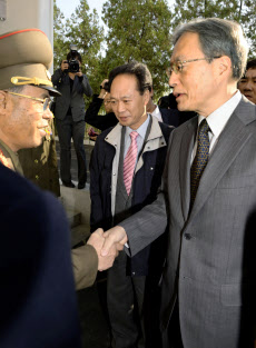 北朝鮮・拉致問題:再調査、日朝協議始まる 特別調査委、幹部全員が出席