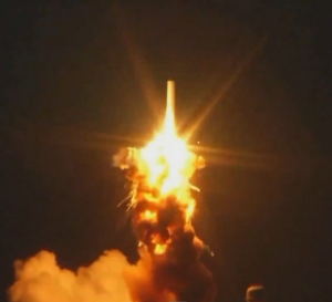 米国:無人ロケット爆発 千葉工大開発の観測カメラ搭載