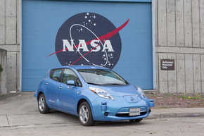 日産、自律走行システムの開発でNASAと協力