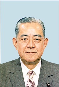 佐藤首相の沖縄演説、米要望で修正…重要性強調 2015年01月15日 14時35分