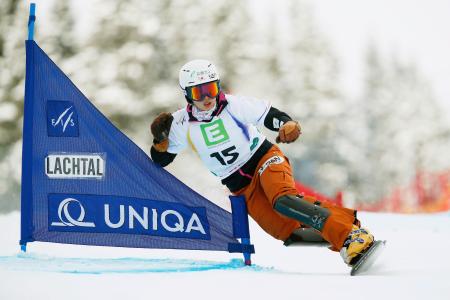 竹内智香15位、決勝Ｔ１回戦敗退 スノボ