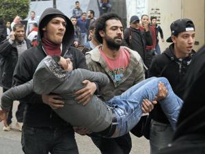 ムバラク元大統領の息子２人出所 エジプトでデモ激化の中、反発も