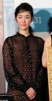 黒木華 初花嫁衣装に「婚期遅れる」