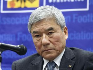サッカー:日本代表のアギーレ監督解任 就任半年、「八百長」告発受理受け