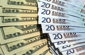 ドル117円後半、買い材料乏しく上値追い限定的