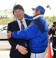 松井氏 ＤｅＮＡ視察で筒香を高評価