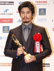 ＜伊藤英明＞緊張しすぎて頭真っ白に 「壇上での記憶ない」