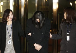 韓国:ナッツ事件、大韓航空前副社長に懲役１年の実刑判決