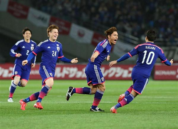 サッカー:ＪＡＬチャレンジカップ 日本５−１ウズベキスタン ハリルＪ、５発で連勝