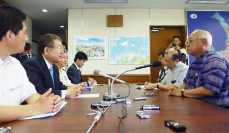 宮古島に自衛隊配備を要請