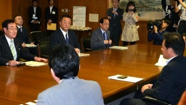 オスプレイ飛来に不安、米軍給油訓練鹿屋移転 交付金に期待の声も [鹿児島県]