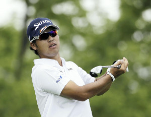 松山英樹選手、大会連覇へ８バーディーの首位発進