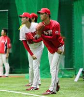 ドラフト２位薮田、５位桑原１軍練習に