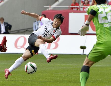 浦和Ｊ初の無敗Ｖ 第１Ｓ16戦１度も首位を譲らず