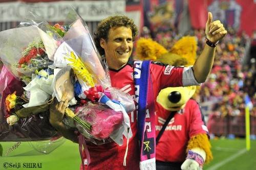 フォルラン、古巣ペニャロールと契約間近 退団式でサポに別れ