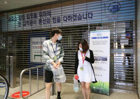韓国ＭＥＲＳ、死者２９人に増加 楽観論撤回、感染確認１８０人