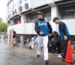 オリックス西、雨天中止に「今日は投げたかった」