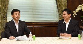 参院選挙制度改革:民主、公明案共同提出へ 20県、10選挙区に再編 自民も合区検討