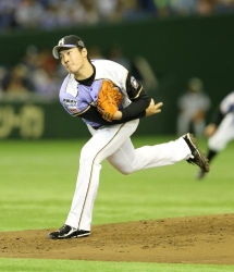 日本ハム有原アウトあと２つ、完投逃すも４勝