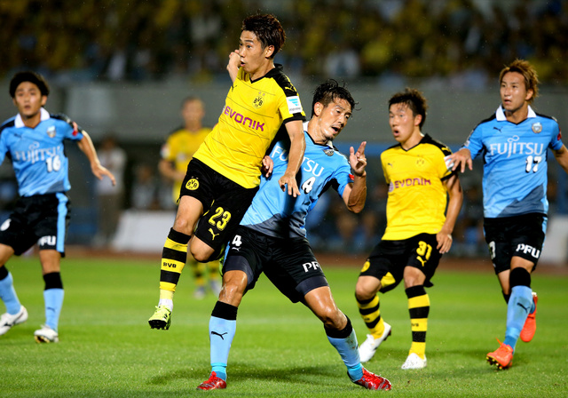 香川、２ゴールで新監督にアピール Ｊ１川崎と親善試合