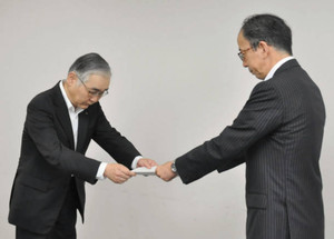 廃棄物埋設 年内にも説明…東海原発、住民に 2015年07月17日