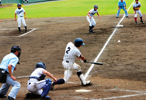 仙台育英が８強入り １７日の高校野球