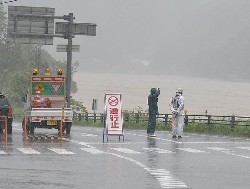 台風１１号：死者４人 中国地方縦断、日本海側に抜ける