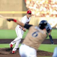 黒田、入魂の45球 秋山、柳田、中田をＫ斬り