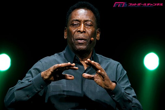 サッカーのペレ氏が手術で入院