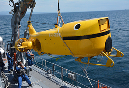 機雷戦訓練を報道陣に公開 海自、陸奥湾で