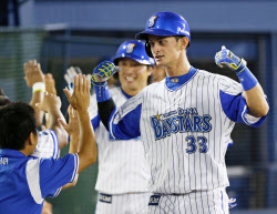 広島、延長十二回制し連敗止める〈７日のセ・リーグ〉