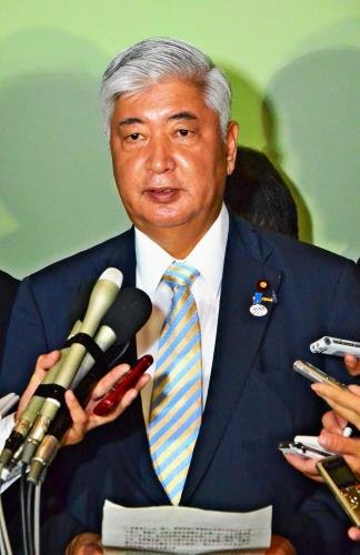 中谷防衛相、稲嶺名護市長ときょう会談