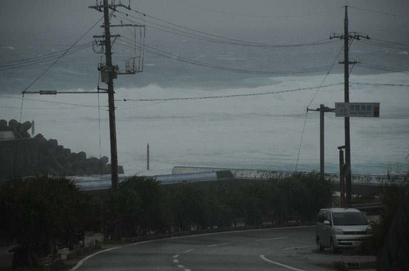 沖縄本島や奄美接近へ＝台風１５号、２５日九州近くに—気象庁
