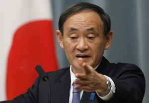 安倍首相：訪中当面見送り 安保法案対応を優先