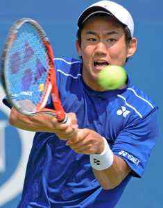 １９歳西岡、若さで攻めて４大大会初勝利 テニス全米