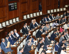 派遣法改正案が参院可決 10日にも衆院再可決・成立