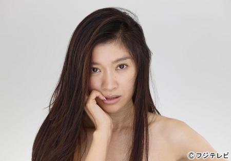 篠原涼子、2年半ぶりドラマで“すっぴん”披露