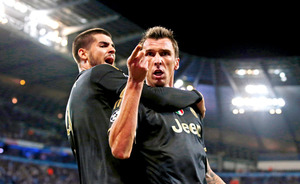 ユベントス逆転、マンＣ下す 欧州ＣＬ１次リーグ開幕