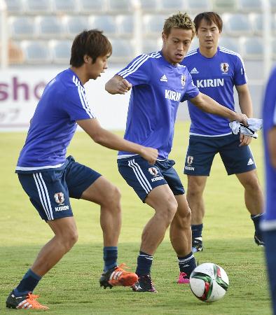 サッカーＷ杯予選、８日シリア戦 Ｅ組の首位攻防