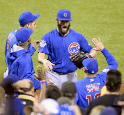 カブス、地区シリーズでカージナルスと対戦へ