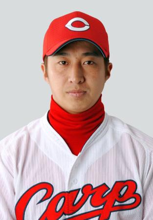 広島・東出の引退発表 ０７・０８年にベストナイン