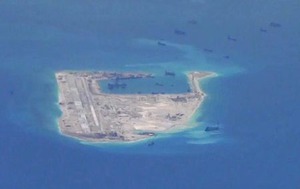 南シナ海進入「挑発でない」＝安保法制を評価－米海軍作戦部長