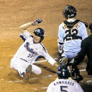 巨人阿部２試合連続猛打賞も野選反省「申し訳ない」