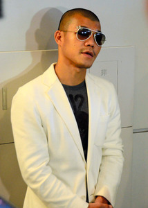 引退表明の亀田興毅「自由人になろうかな」