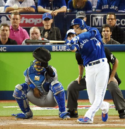 川崎のブ軍がロイヤルズに勝利 対戦成績１勝２敗に