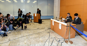 笠原投手、野球賭博の仲介役も 削除メール復元して判明