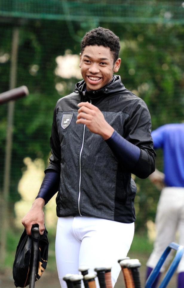 阪神は当日決定 金本監督「無難な選手のドラフトから脱却」